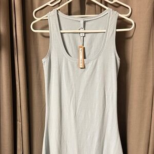 SKIMS scoop neck bodycon maxi dress size M